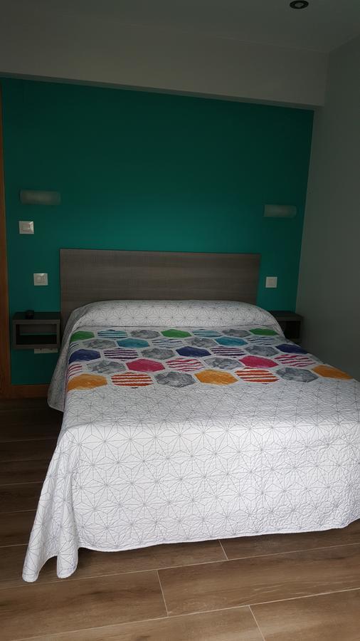 Hostal Rosi Laredo Extérieur photo