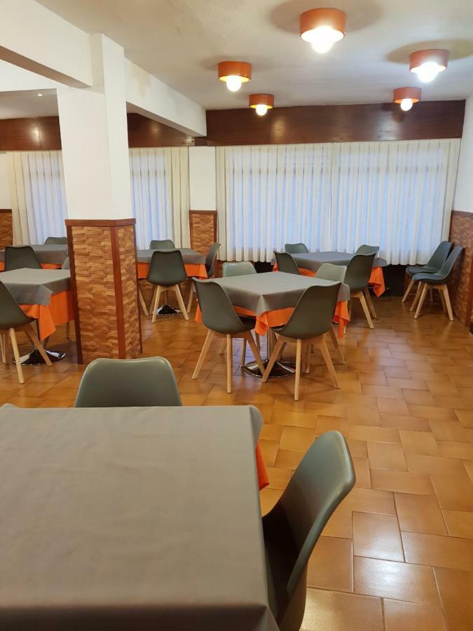 Hostal Rosi Laredo Extérieur photo